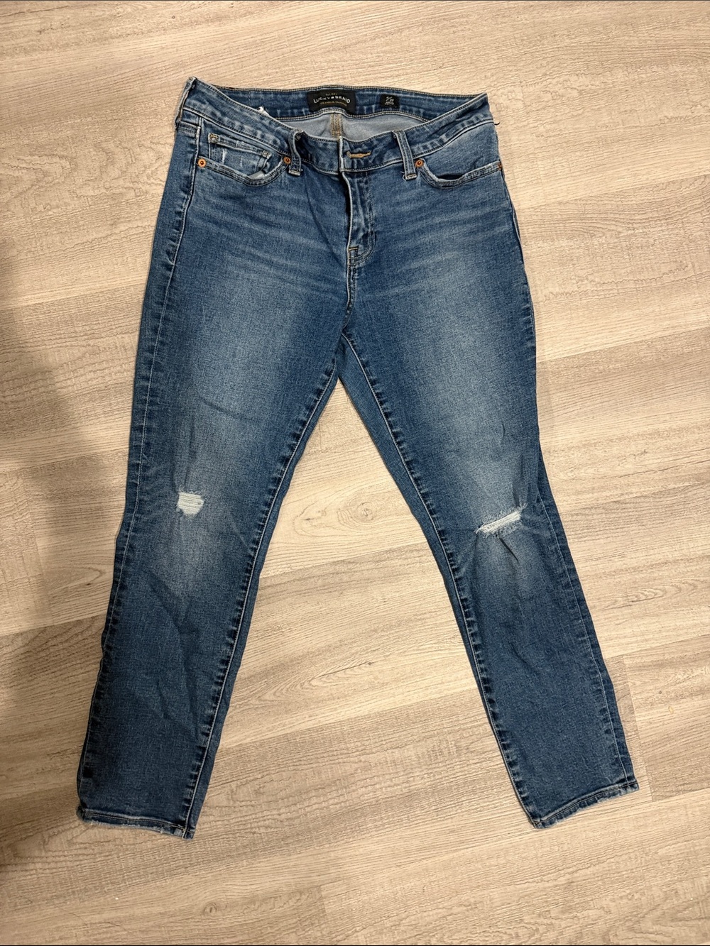 Lucky Brand Women's Blue Skinny Jeans with Light Distressing